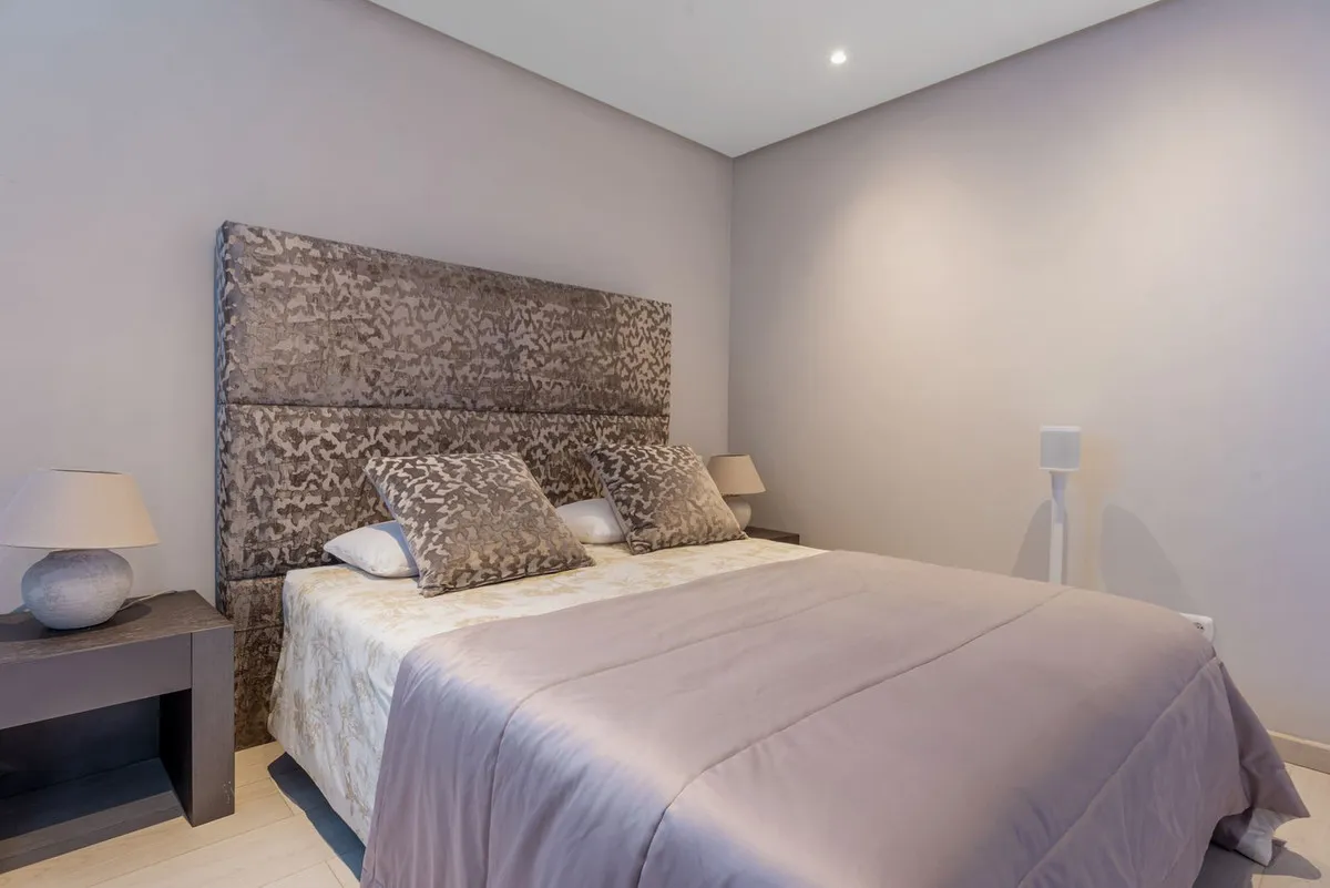 ee1ce8db-6d5a-499d-ba8d-13aa1854d0ba