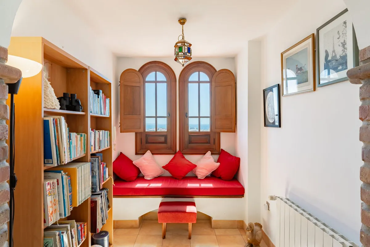 1561f539-dd76-4a03-bb90-13e526645a32