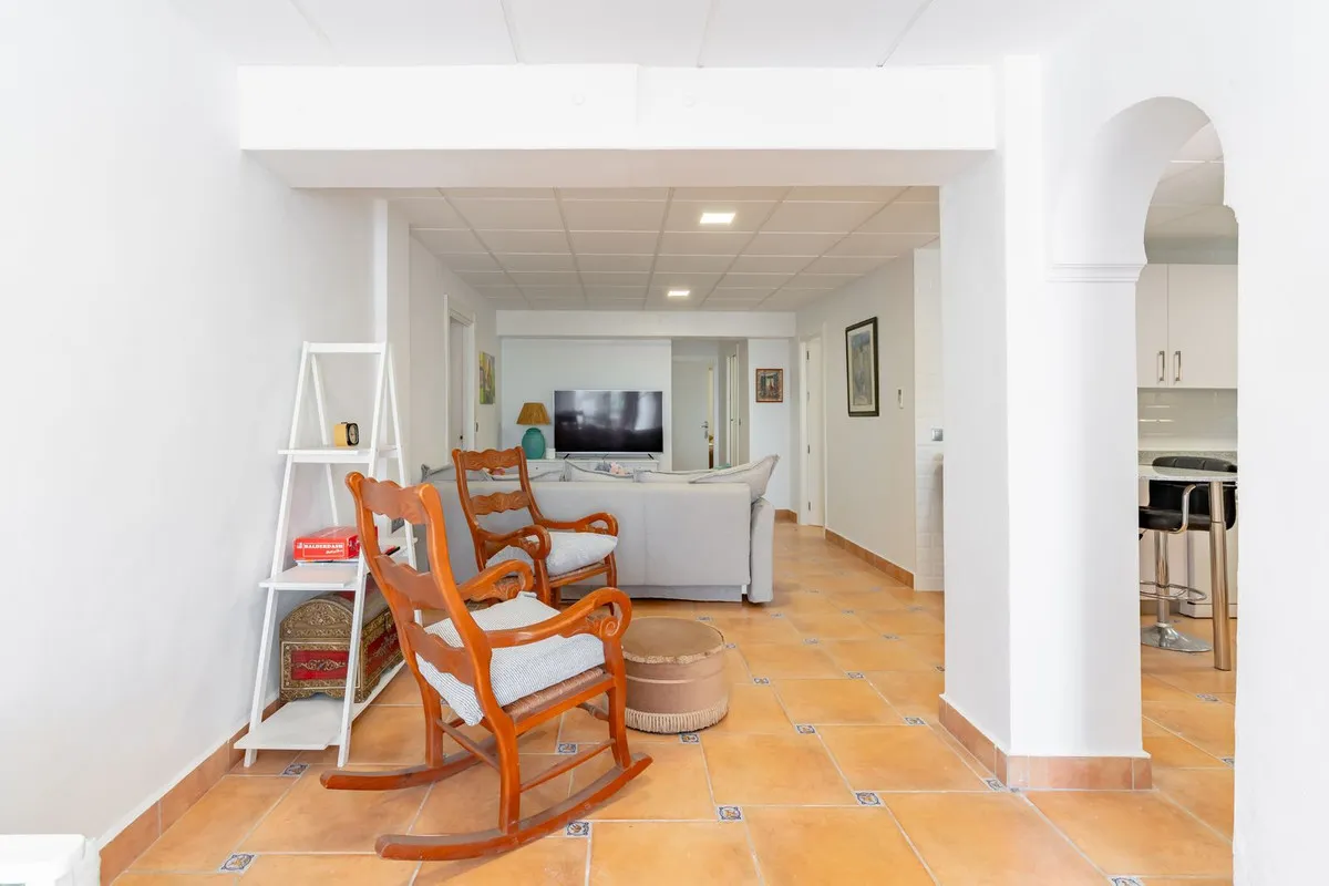 2a520ab5-6fb1-494a-8d97-6bea26300c1c