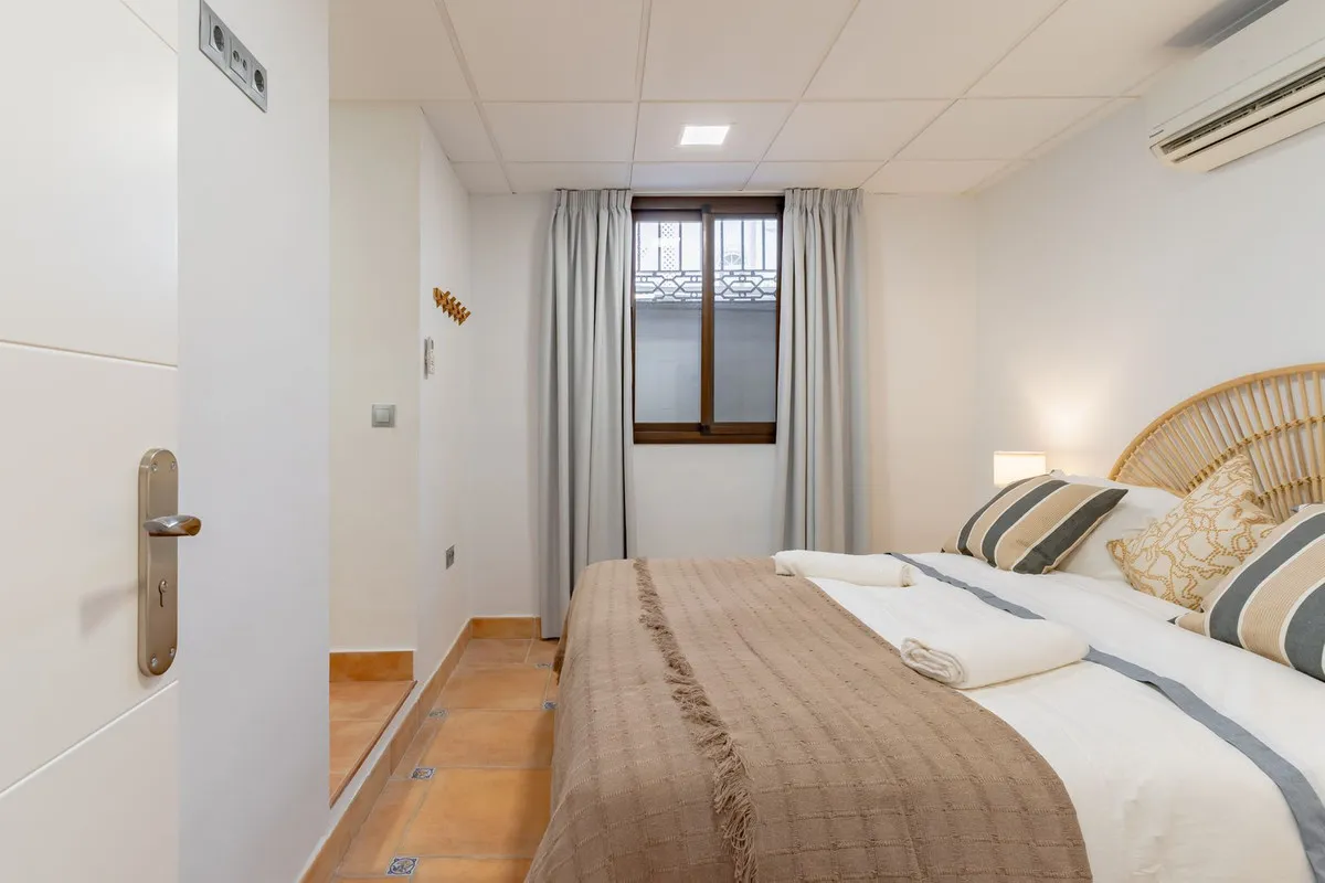 82f1523d-174e-48e0-9098-e2a53a19638b