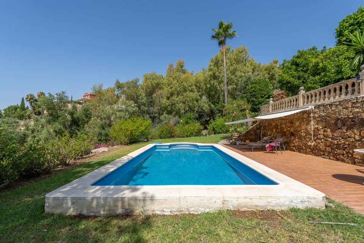 5ec0b871-ea01-4665-ac6a-a9818d99d775