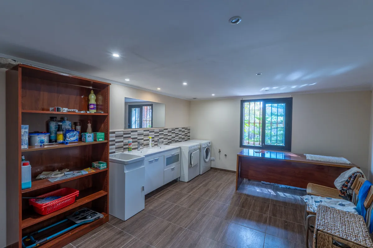 631575f3-8c23-4e2a-9bbd-8664d672dce6