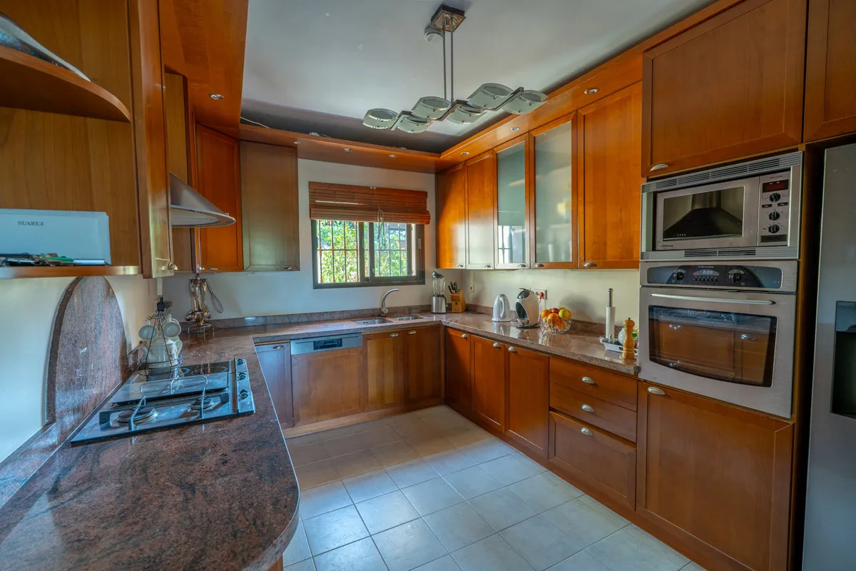 cb6ba266-2d23-413e-a7ad-e51e2e246da5