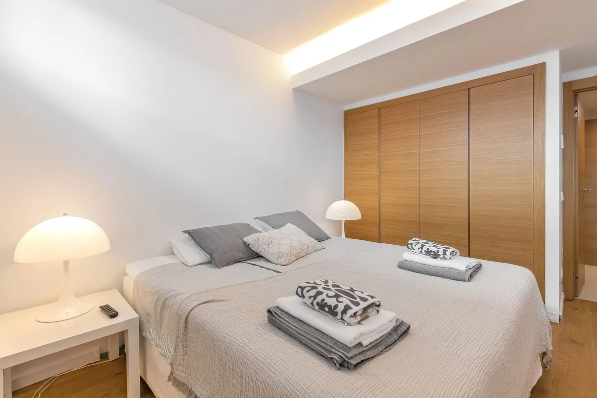 12fe7608-8863-4013-8eeb-24ef01642169