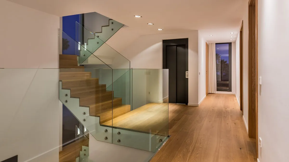 96f09bf6-3e01-4d4e-9357-a836646f355c