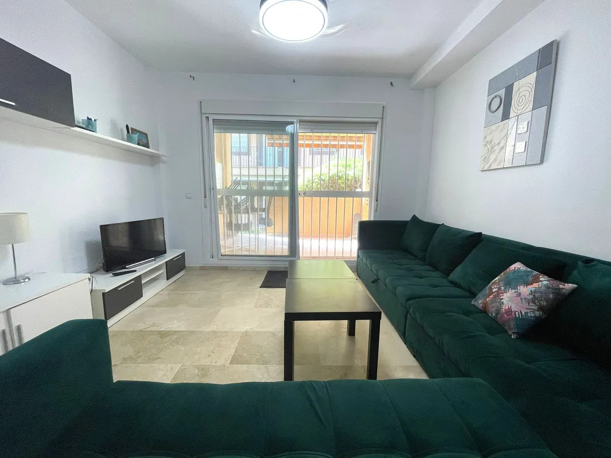 37389c3e-1e9f-443f-9957-143183c0b9dd