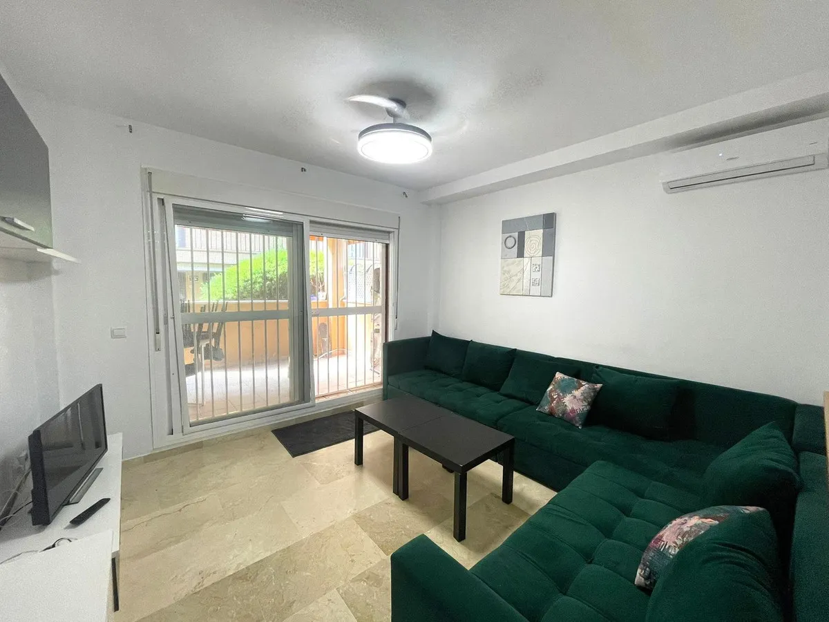 e8f76619-d880-45ce-9c78-0da36cdcde41