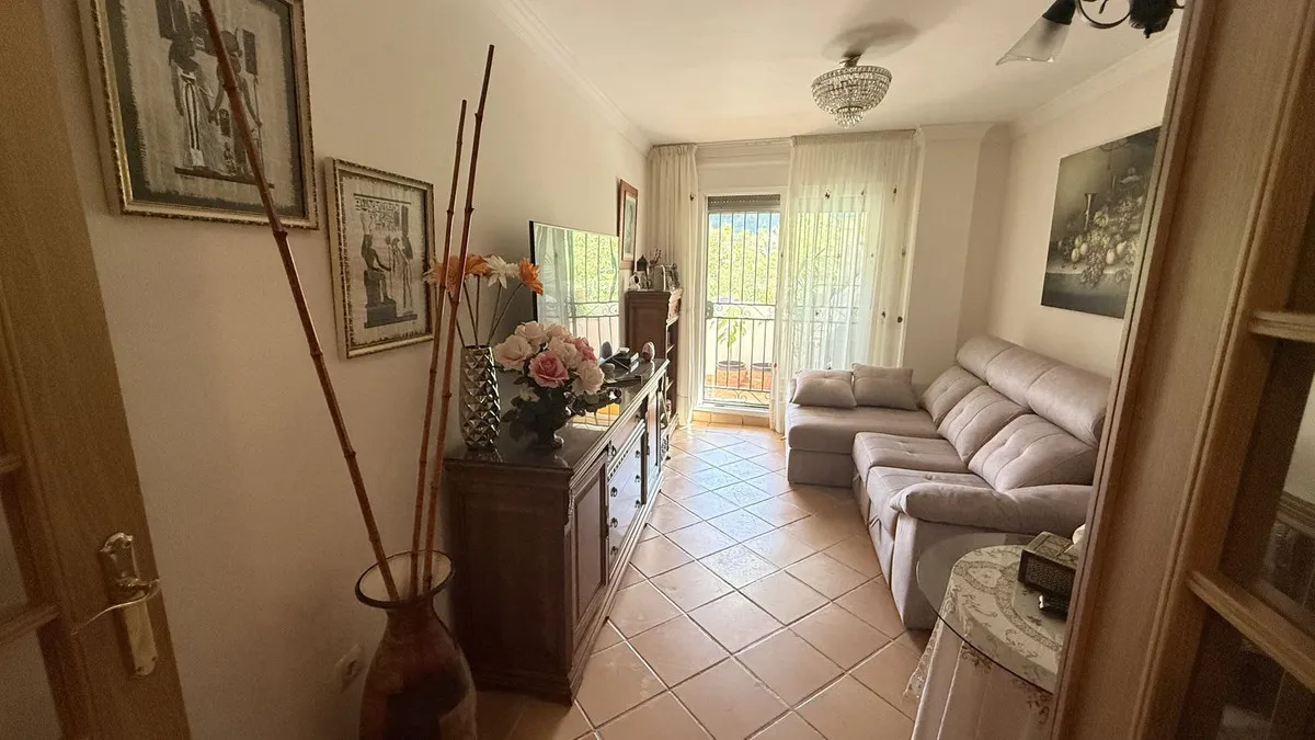 2e867efe-69bf-4307-819a-3272d633b21a