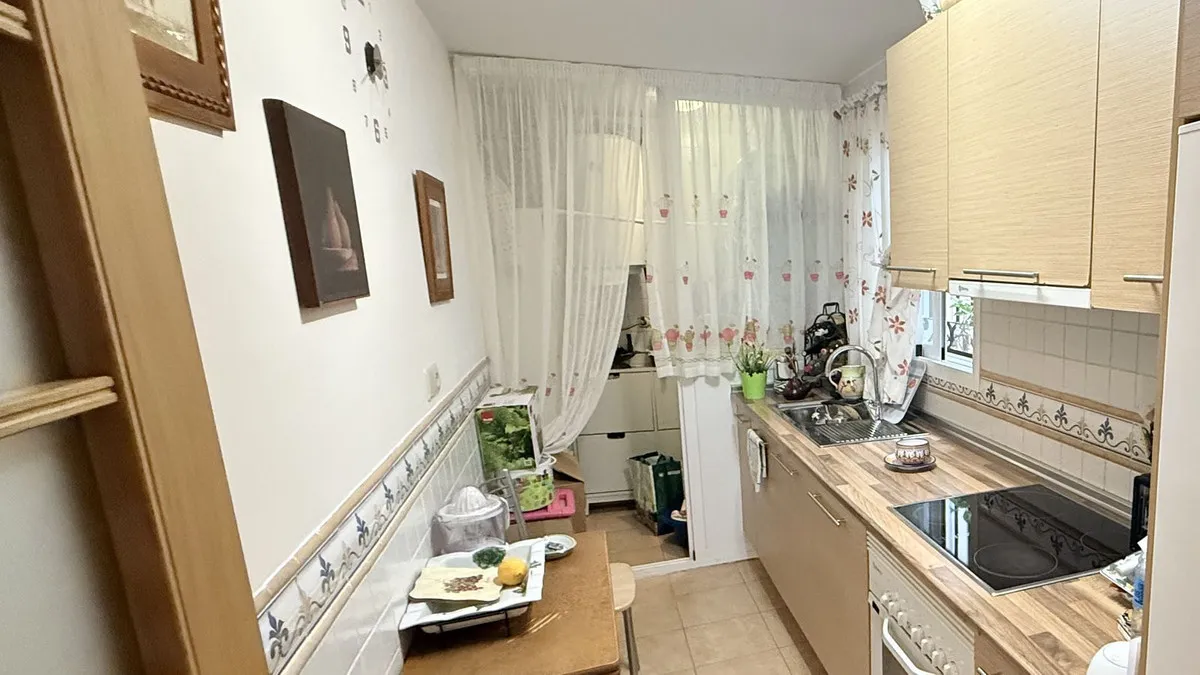 f7d6ed43-7543-4391-ae9c-31a6052d7304