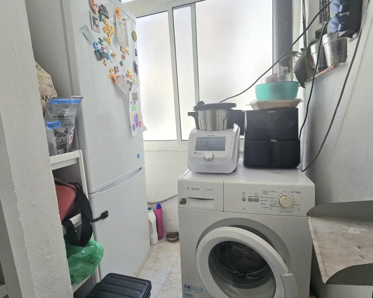 b45ada38-099b-4234-b201-2264aea08d9f