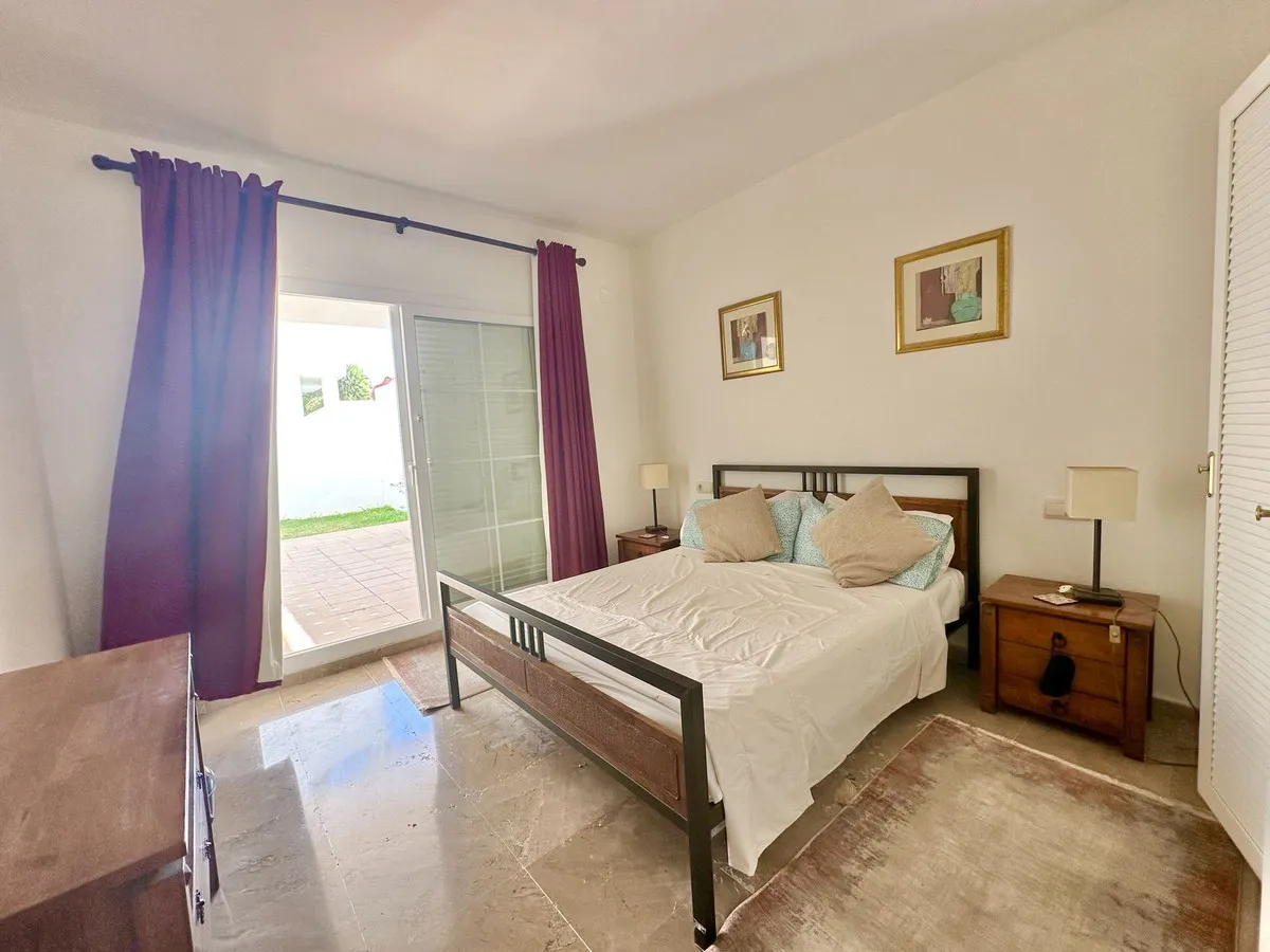 c7e0fd76-a969-46f4-8e02-16d7d88d98fe