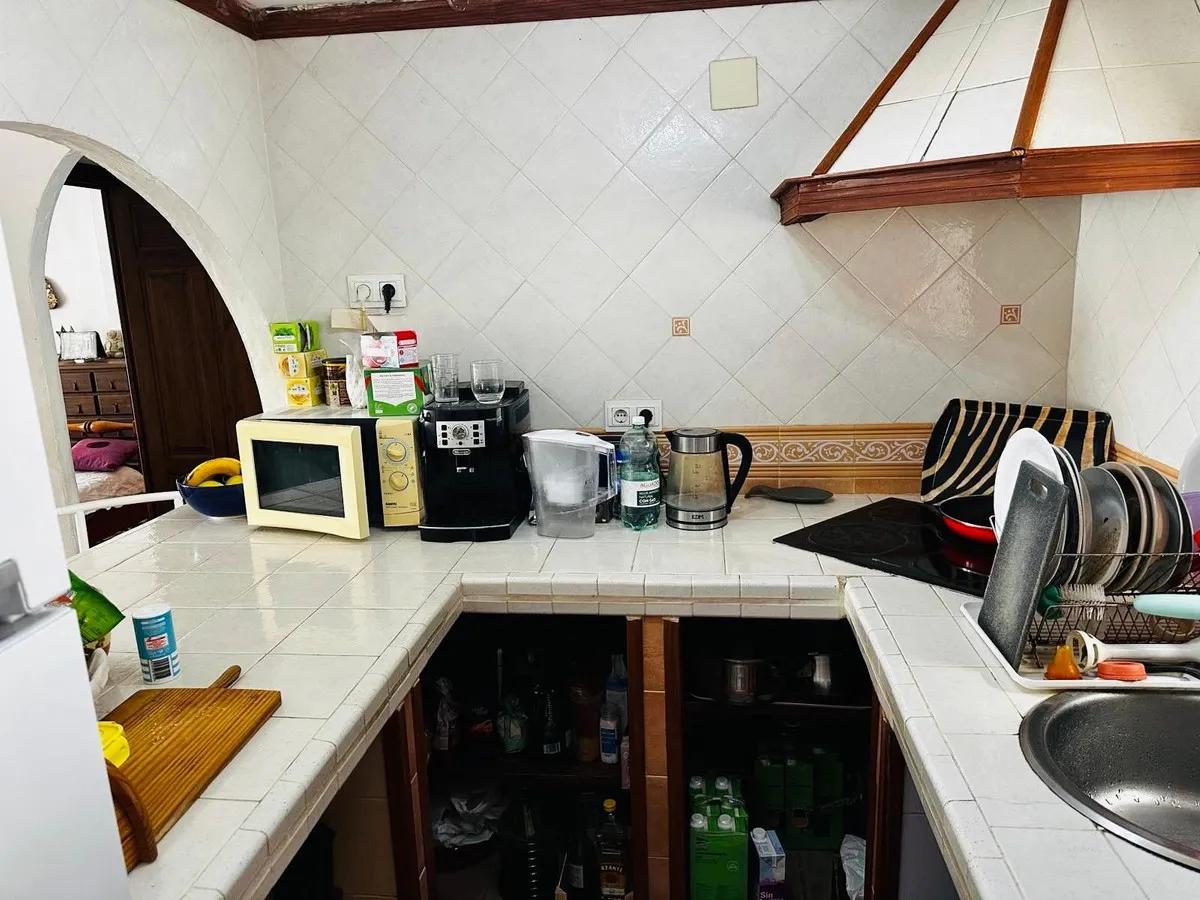 2ad5ec95-1207-4a9b-99f0-7a7f8869016b