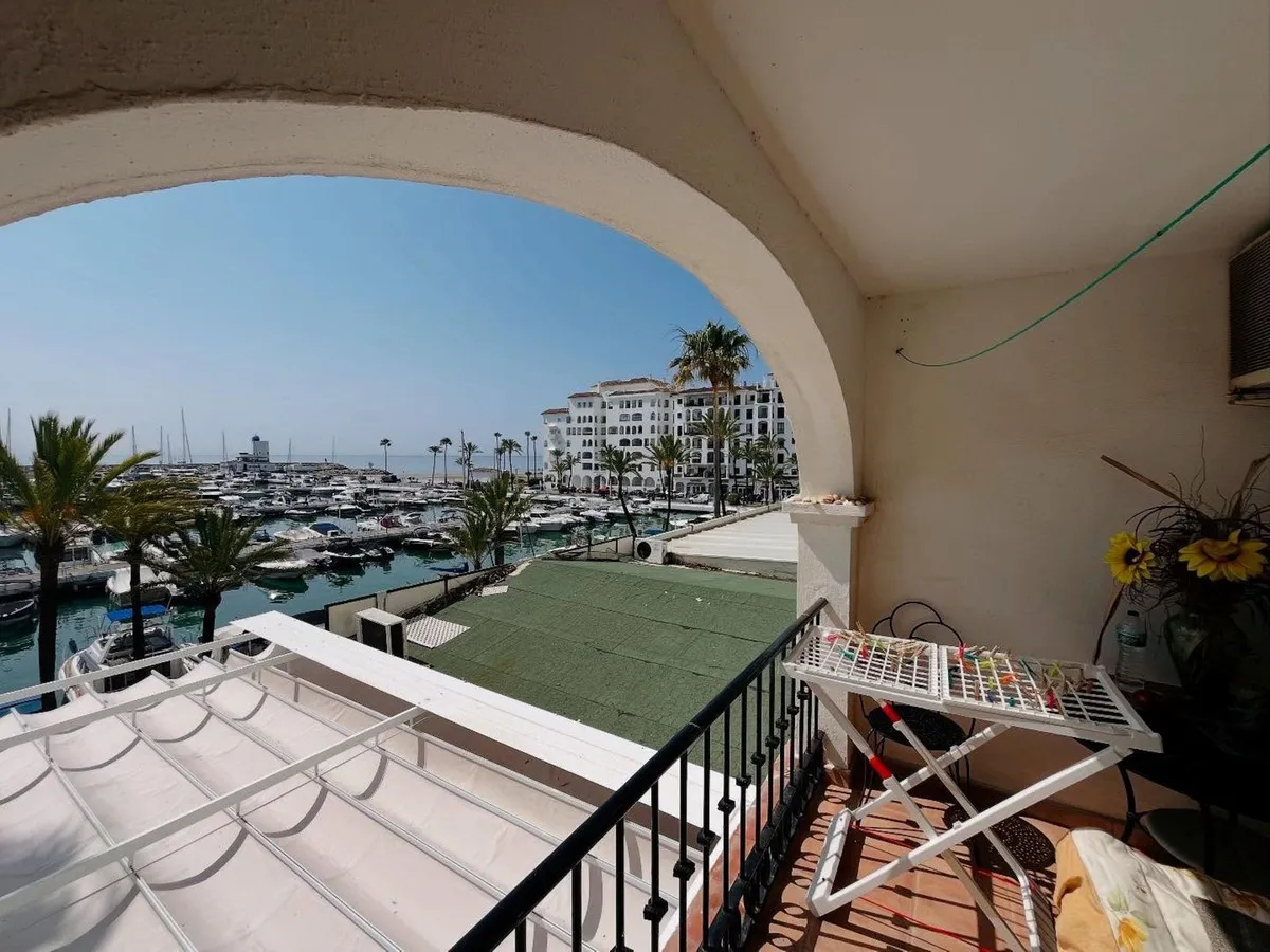 8baf03b3-c07b-49c0-9791-4ea49ce35db6