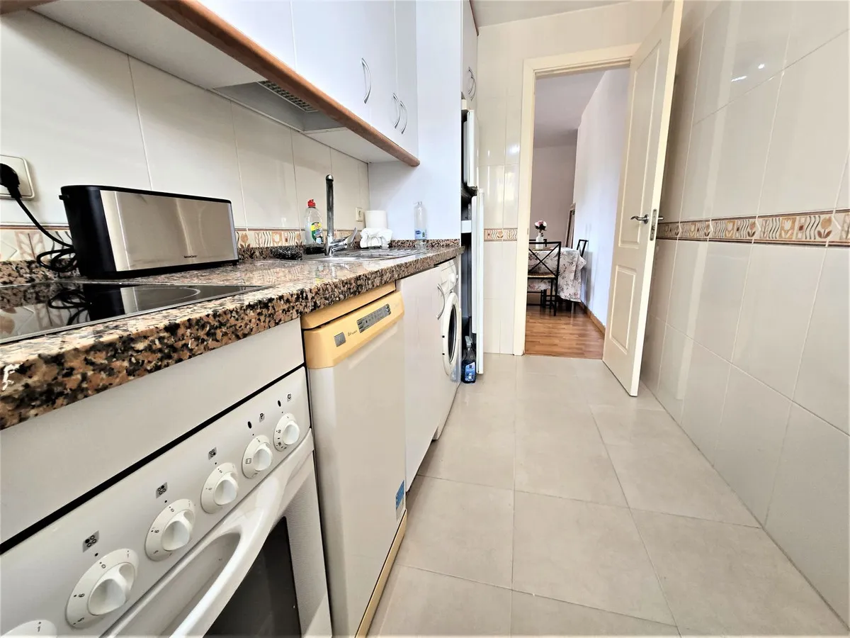 0fbcec37-adbd-466c-995c-71016dd89c17