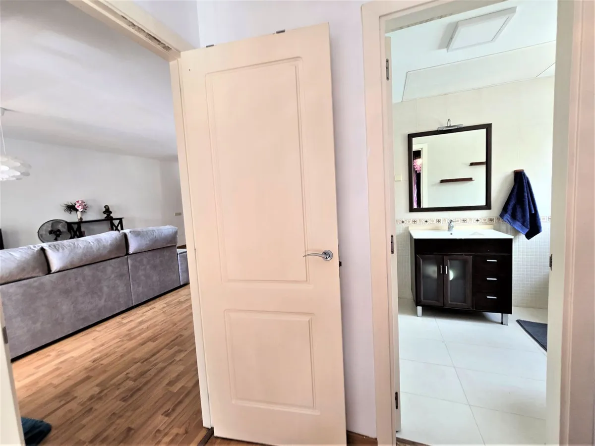 20449739-89d3-4e91-9a66-4b07dee0394e