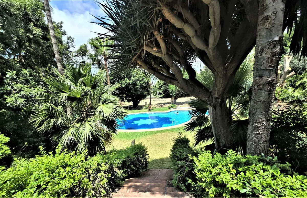 fb5a8e13-7271-4a54-b626-a7cf79efeb79