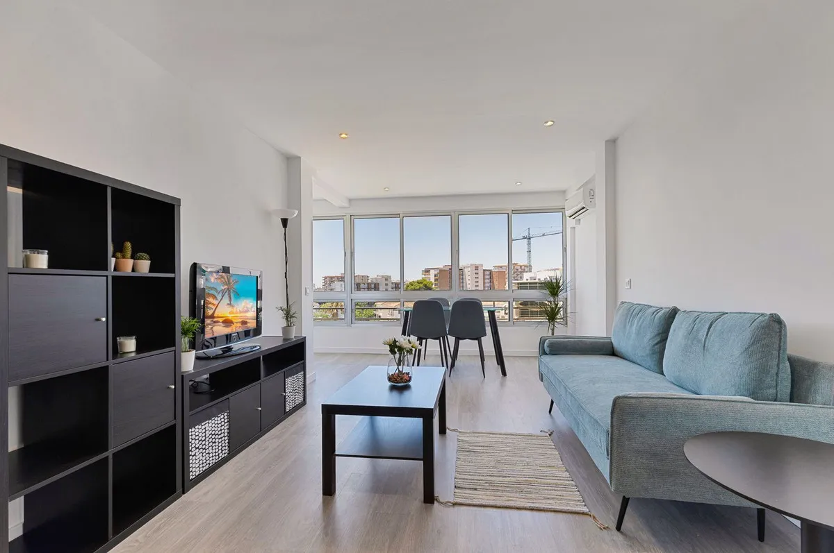 c10df834-acbc-4e23-90c5-6371a18685be