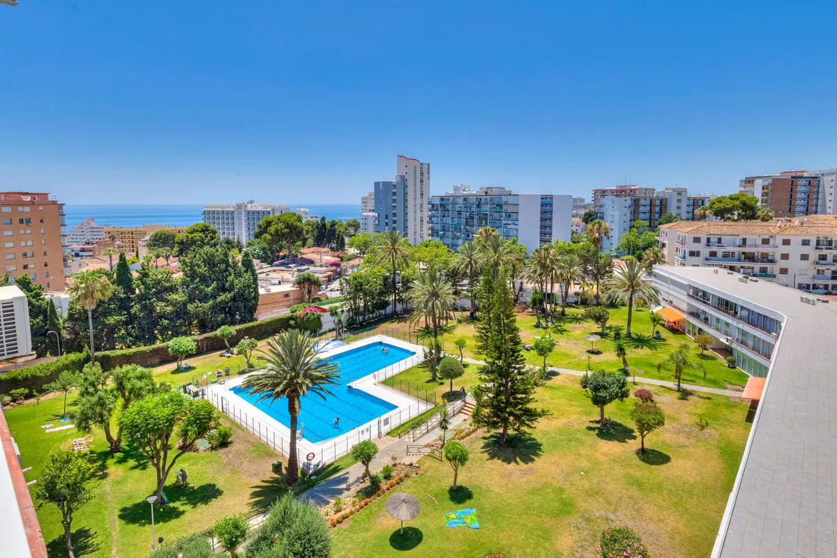 cc30e6a7-51f7-4ad3-bac1-f9dee3d951e8