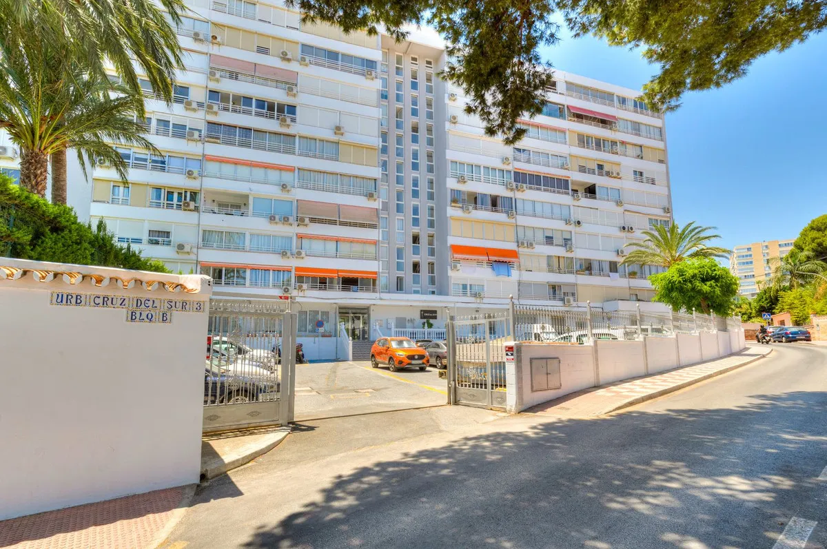 e3b93643-a51e-4ce4-a404-54e4b76c9603