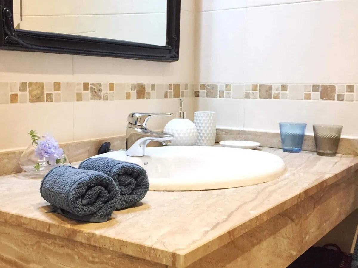 17892a74-6702-42dc-8549-108fc853d1ce