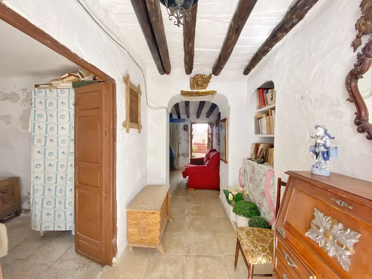 7e0d8c38-504d-4e28-a39e-1116da5dcd5e