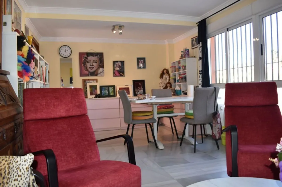 9489c921-d425-4aa8-b06c-7425441562ea