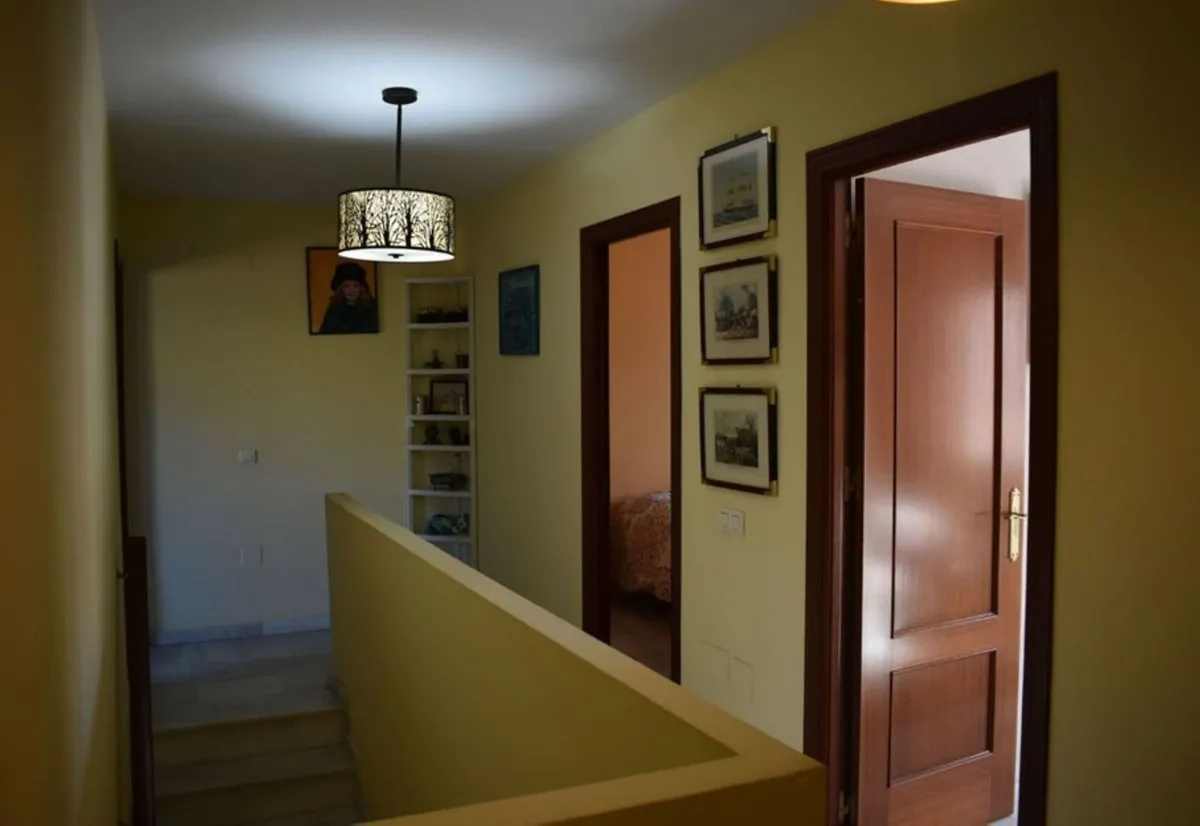 b229d82e-f010-4d36-bb38-dfbb0918e7b8