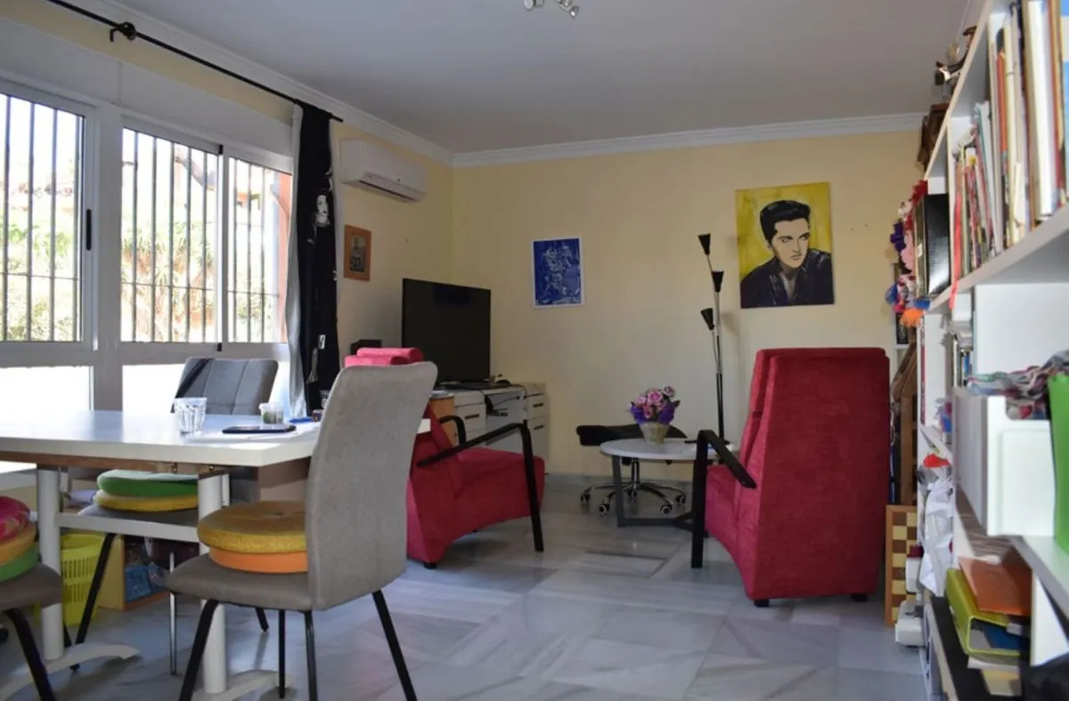 c0338bb3-b343-4c23-847d-4869693d62d1