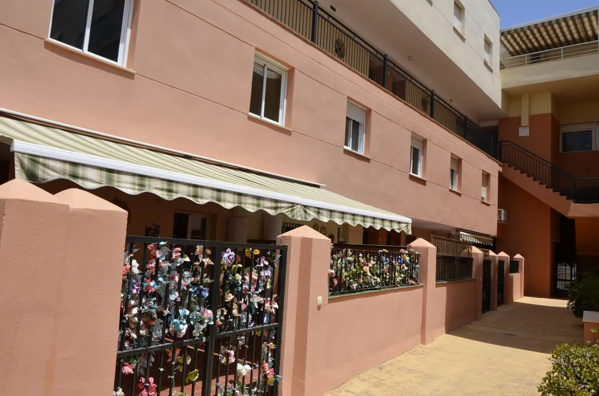 f3b7d350-dde3-40eb-876e-8bcf18921642