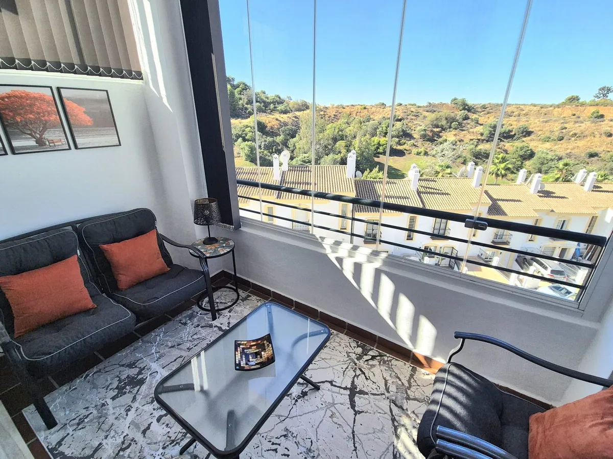 93e5eef3-4f59-47b4-bf1b-757172036721