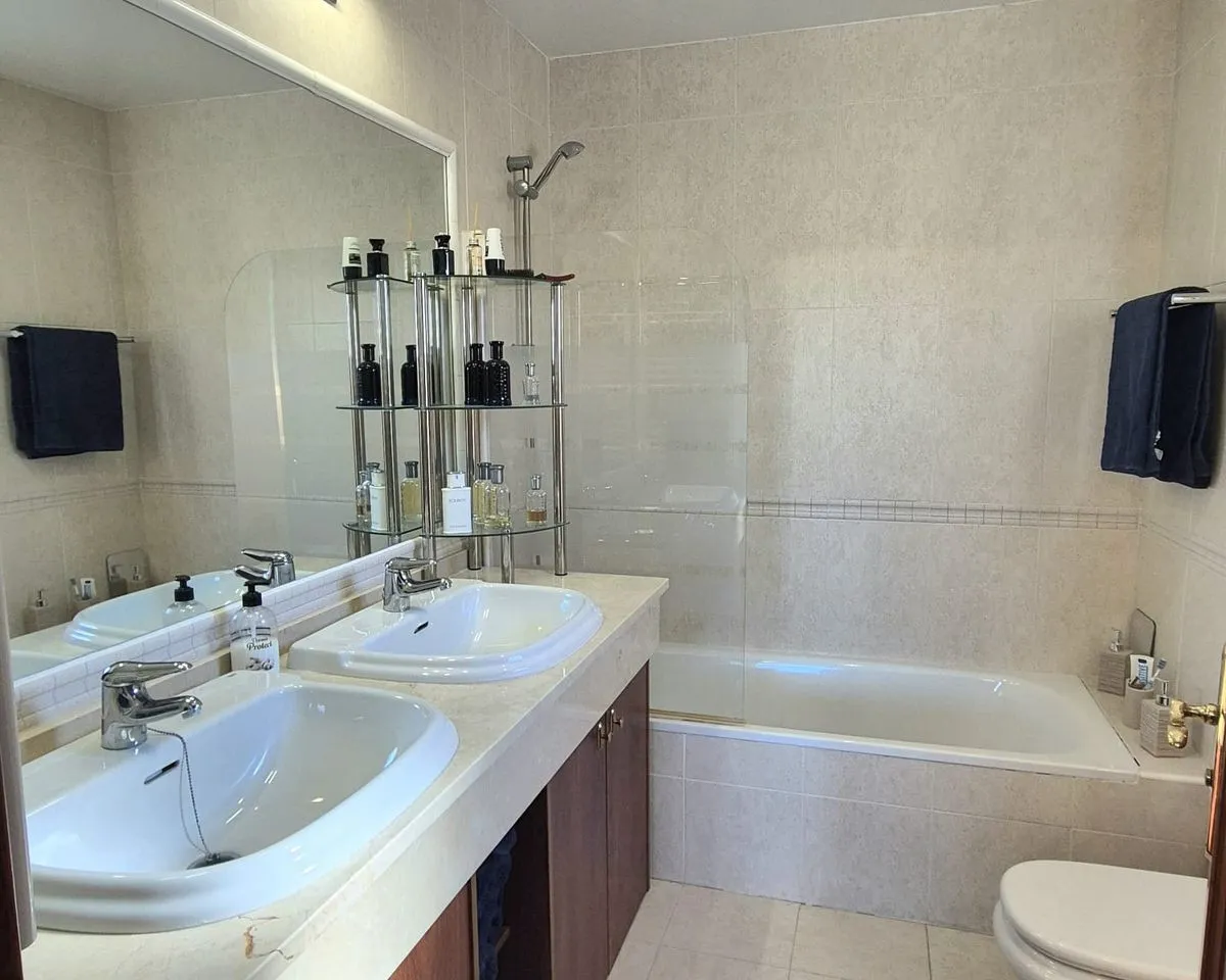 97871195-ade5-4aa1-bfac-c4e6ea355dc6