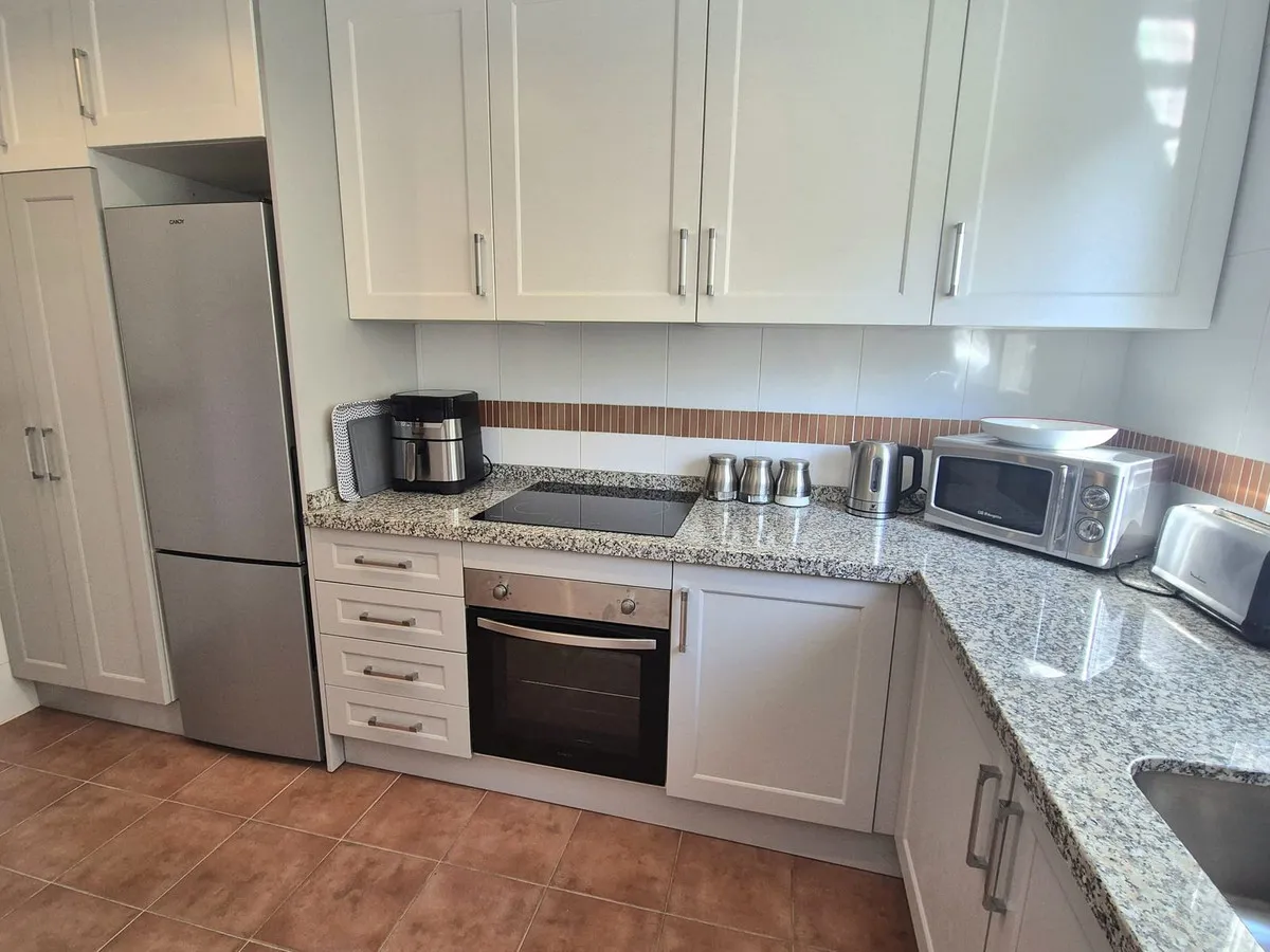 f98b6aa7-0824-4aee-8e55-910b37108cad