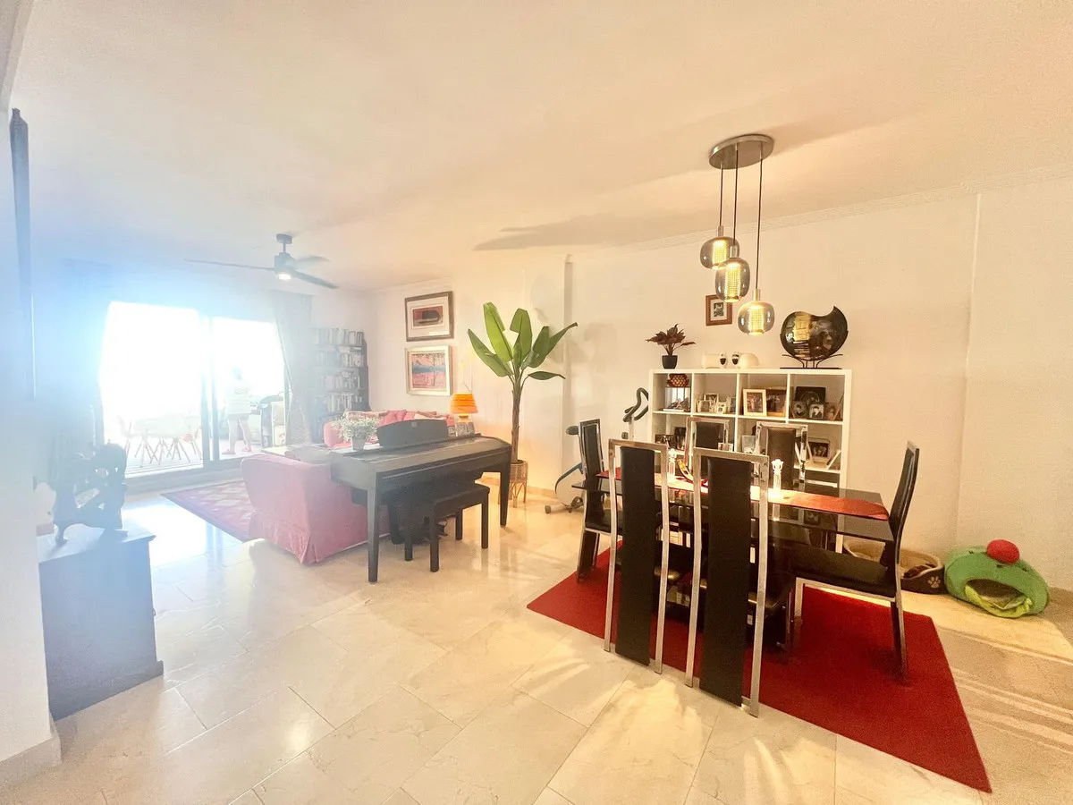 00564219-7947-4bcb-b1da-18db0f1cde44