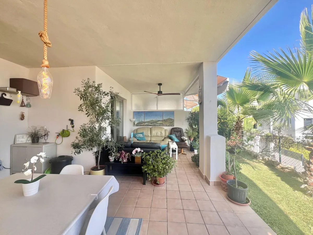 40dd8263-7701-46ec-8f9b-26d5f3b9f73e