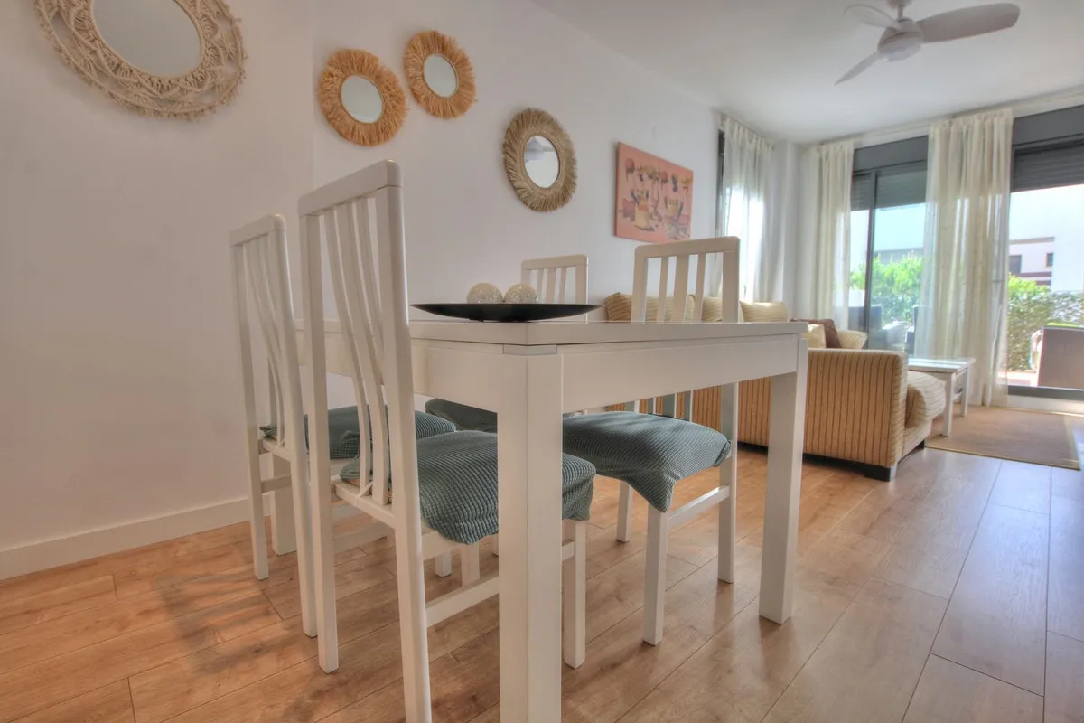 6f1e79e9-19ea-4546-a29b-74843b160935