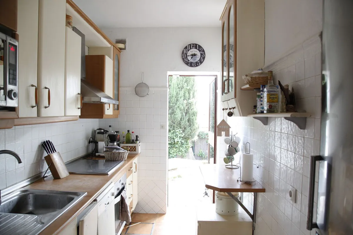 c250ca66-67a2-4e63-a1eb-aab737dff91d