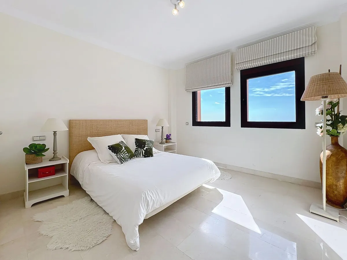 ce284038-e71e-4884-aae2-5bbd1cd0c569