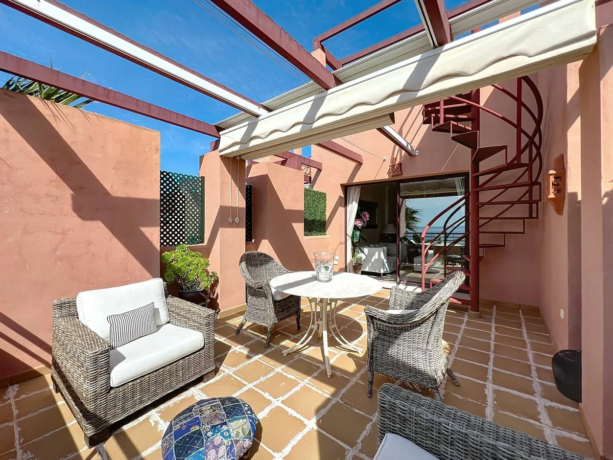 eb99d937-9dee-4b6c-b55e-d5a63d9755f0