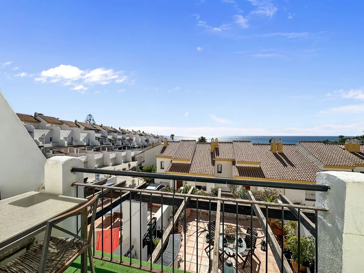 2f03bd41-6198-4347-9055-b21aa6dacb7a