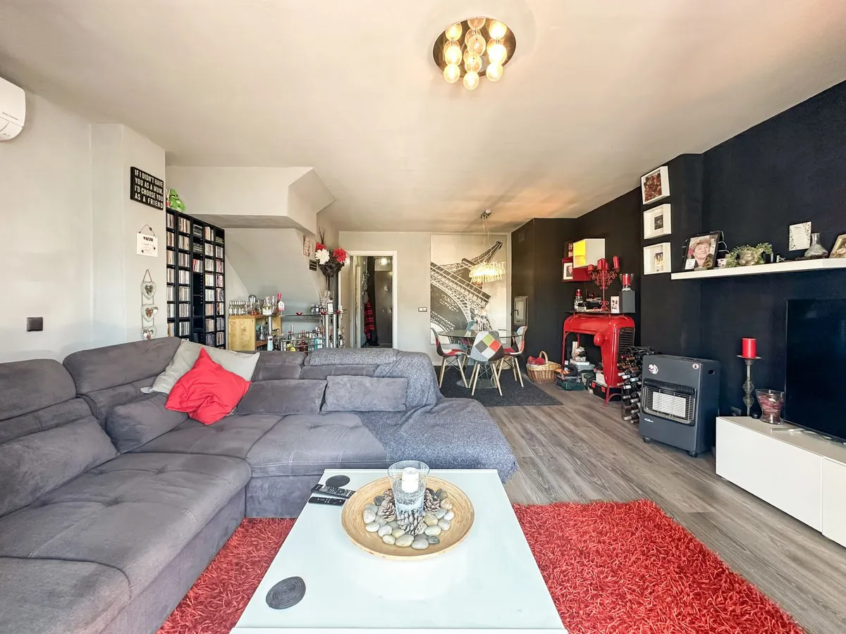 484fdf48-4a51-4503-8be9-a23678f37e31