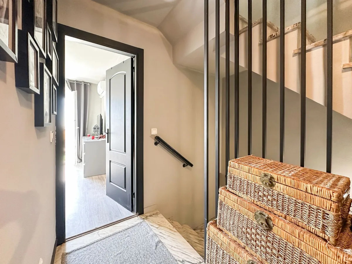 65ce99ed-98f9-43df-8364-9157ed2ba1ab