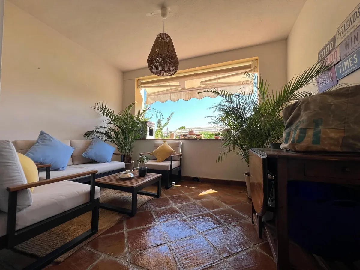 6a1b8081-d53e-4996-ad01-b4037a6eb034