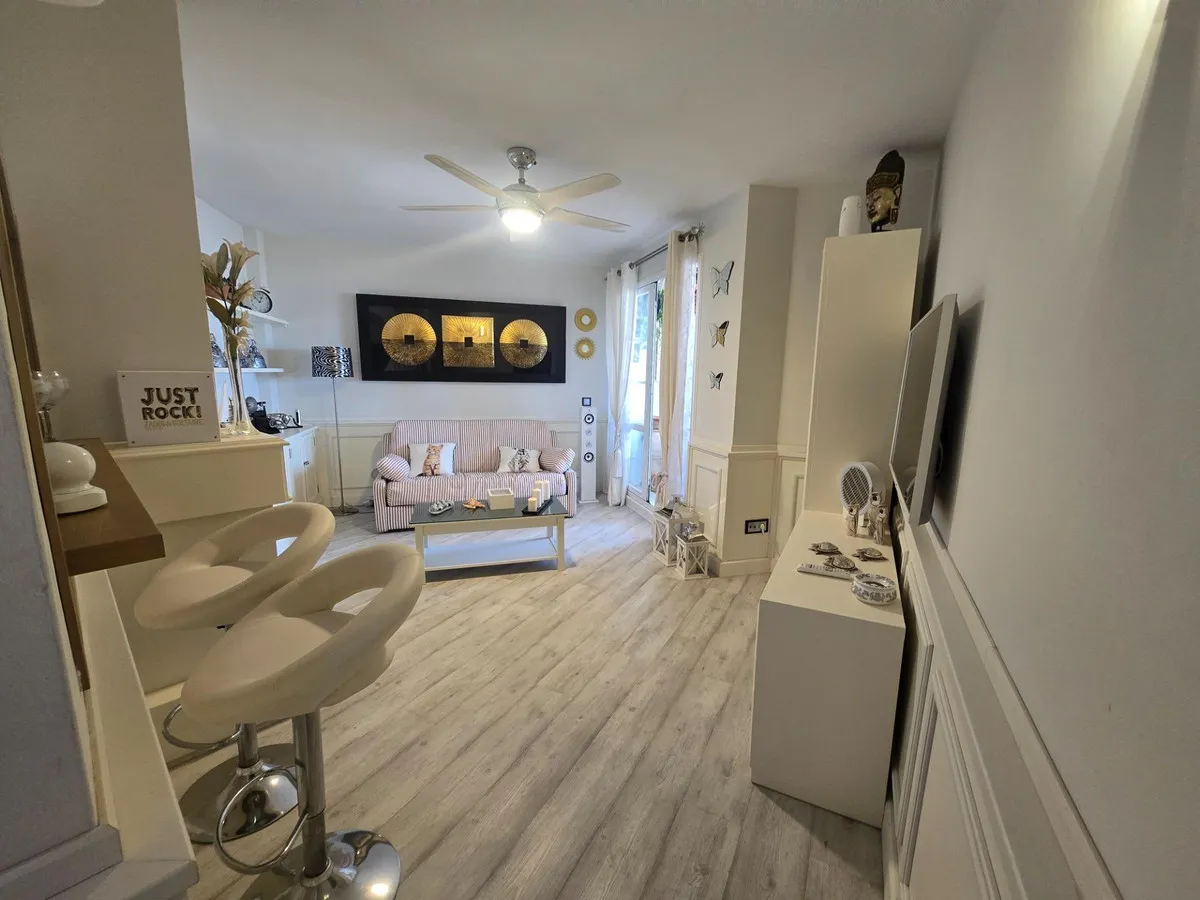 acf2c693-0ced-4087-b359-078eb4e8cab2