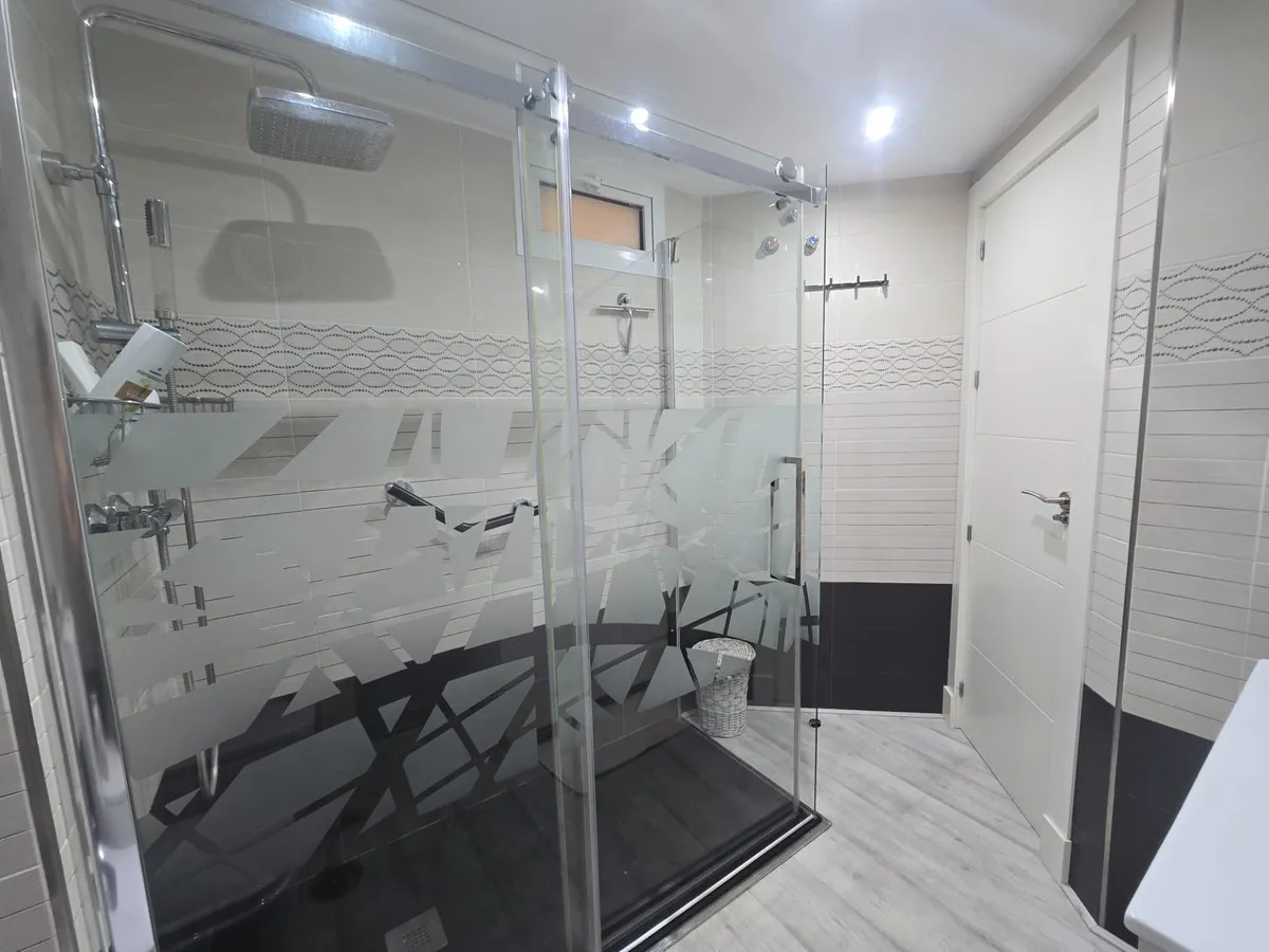 f3c09894-7b45-4483-a88b-12b5ab68878a