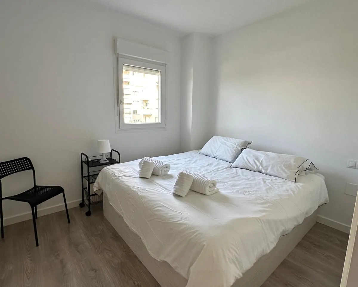 72504812-6b36-4d18-b366-08eb065e9225