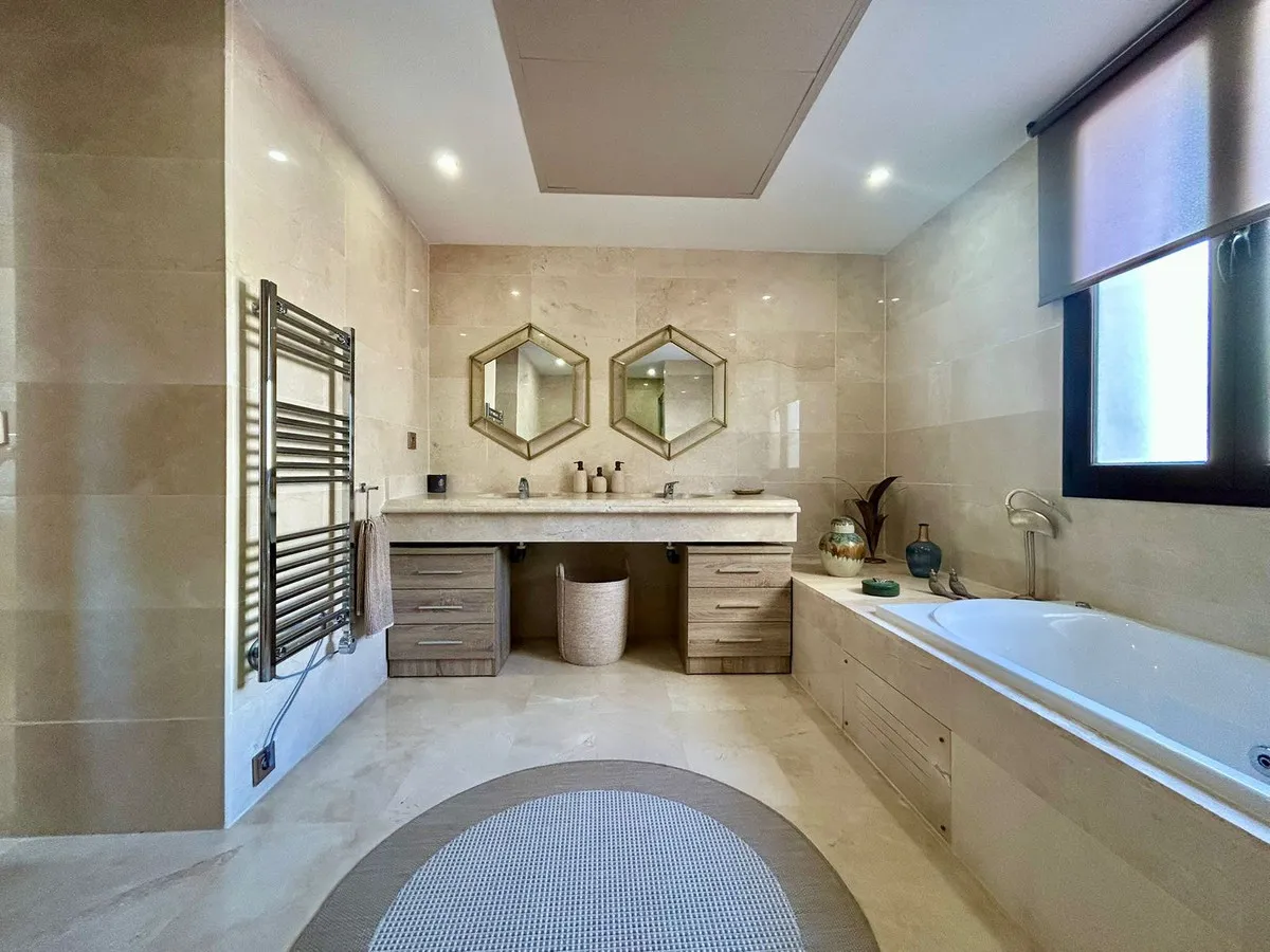 3184c48c-2111-4df8-9ea0-dd3337ded23c