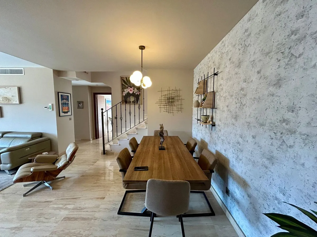 487de009-fd38-416b-a385-62b2796ef4bc