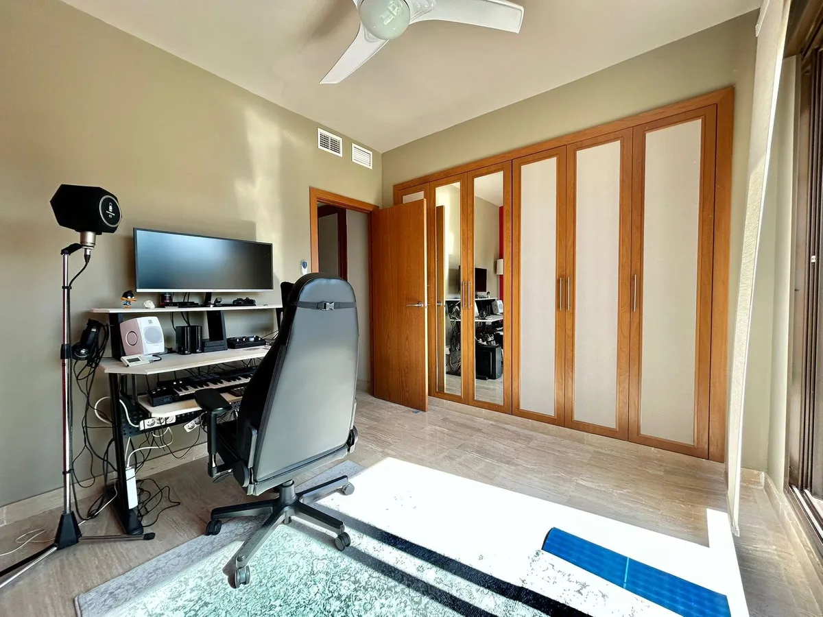 8ab26a76-f827-48b6-9993-b287084dae1e