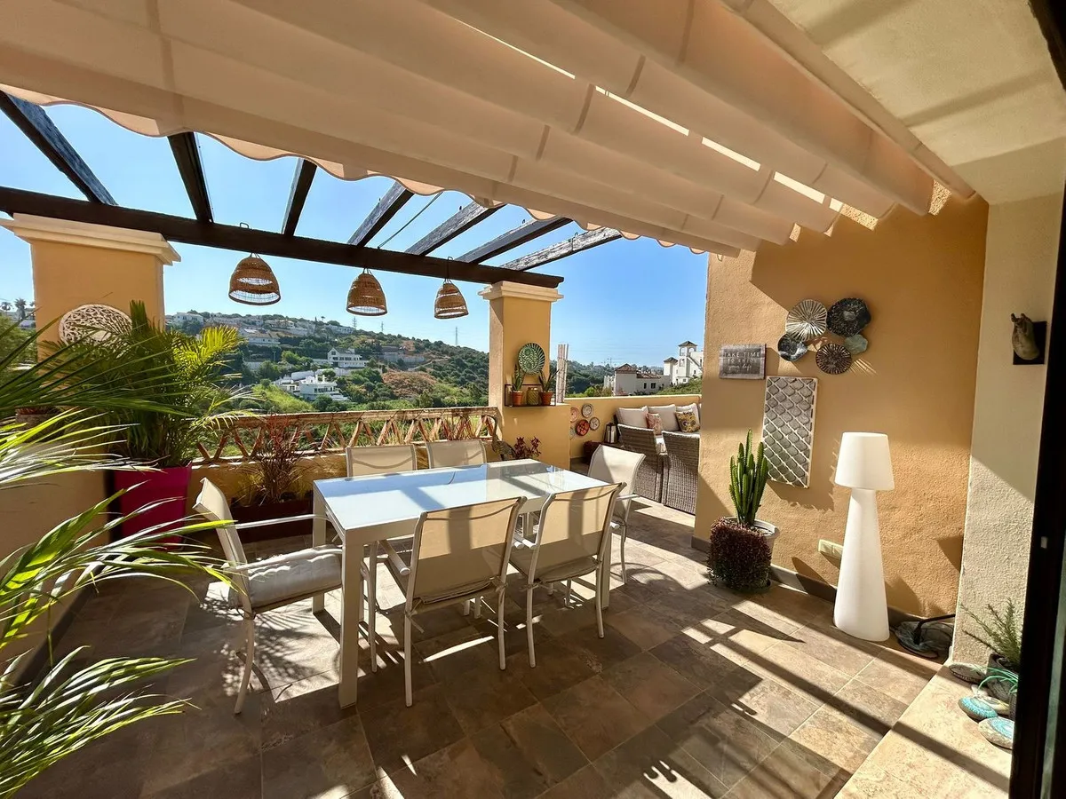 b559cb5c-dcfb-4781-bad8-f601d9f07959