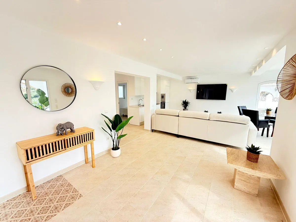 0a6a4db5-e187-4cc6-b8d3-7fdb10de4709